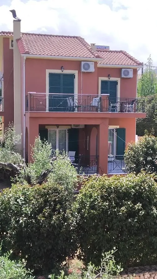 Villa Eleftheria كارافوميلوس