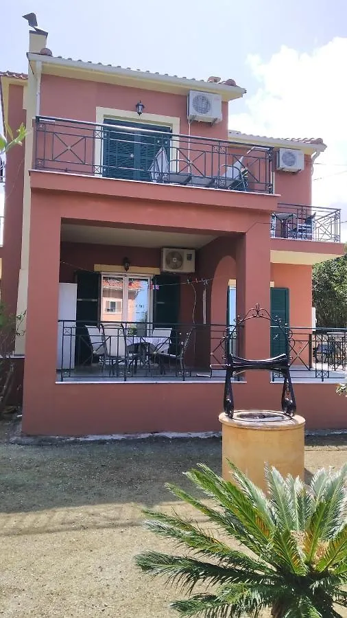 بيت للعطل Villa Eleftheria كارافوميلوس اليونان